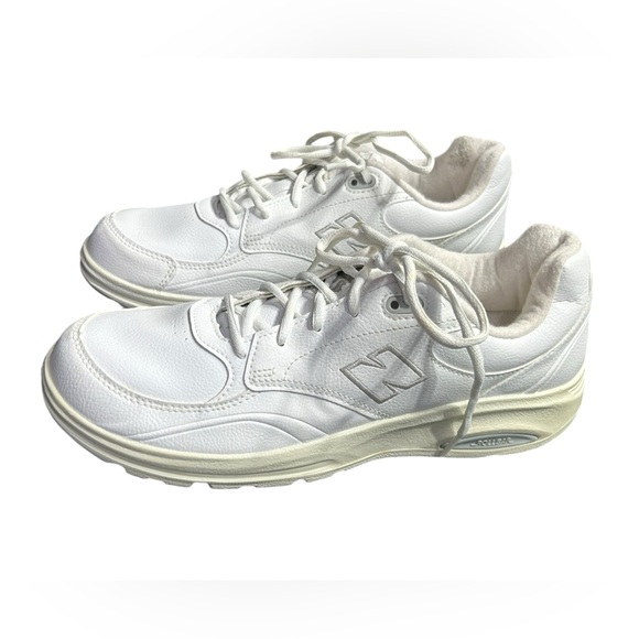 NEW BALANCE mens 812 Rollbar Size 9.5 Mens Walking White Leather Shoes Sneakers - Picture 3 of 10